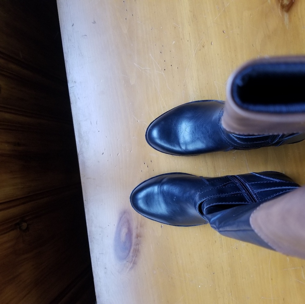 Arizona Two Tone Riding Boot - Picture 4 of 7